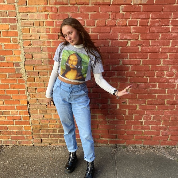 Meet your Posher, Lindsey - Picture 5 of 8